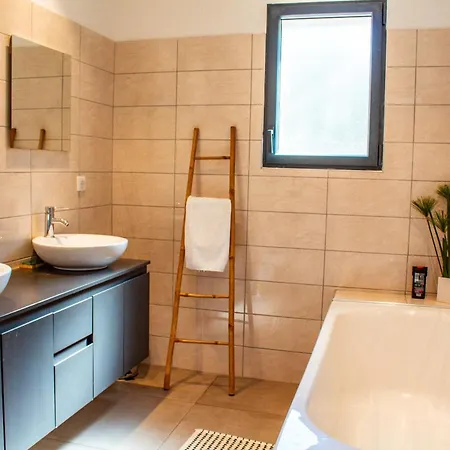 Casa Cavu Di Santa Lucia * Sainte-Lucie de Porto-Vecchio